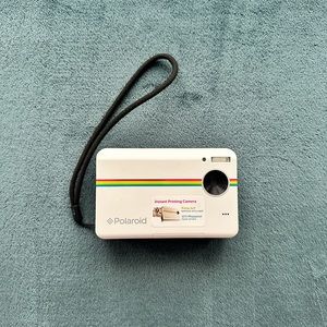 Poloroid Z2300
